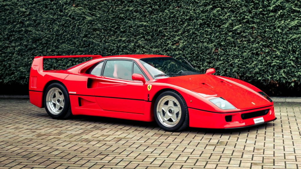 Ferrari F40 profile