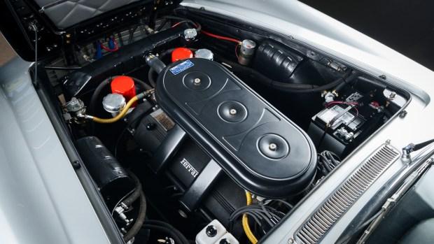 1967 Ferrari 330 GT 2+2 Series II