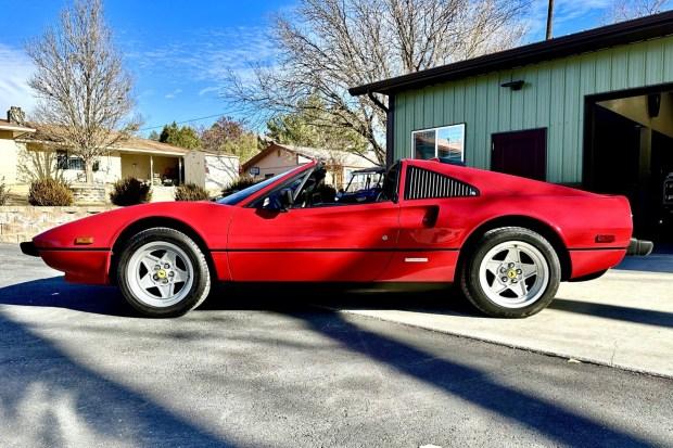 1984 Ferrari 308 GTS Quattrovalvole