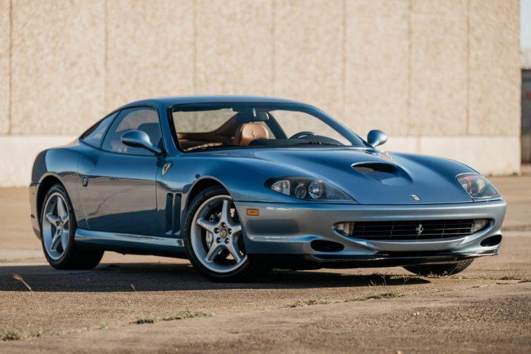 2000_ferrari_550-maranello_2000-ferrari-550-maranello-y0120817-008-23378