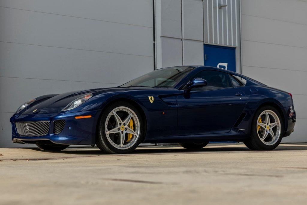 2010_ferrari_599-gtb-fiorano_001-34552