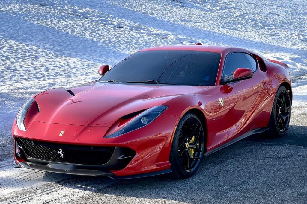 2018_ferrari_812-superfast_img_8944-76109