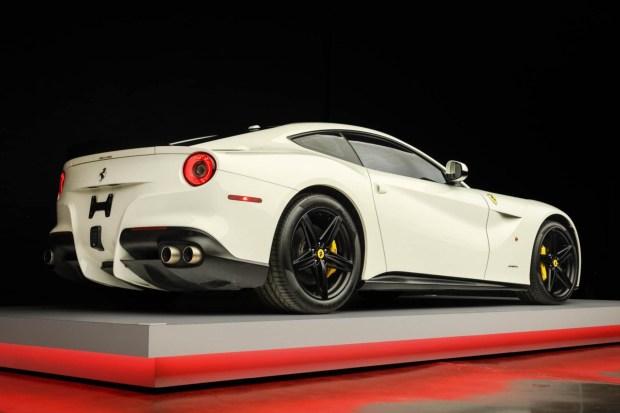 No Reserve: 2014 Ferrari F12berlinetta