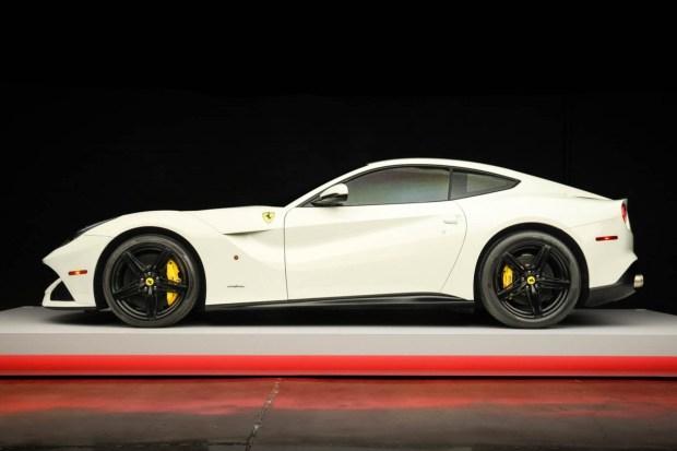 No Reserve: 2014 Ferrari F12berlinetta