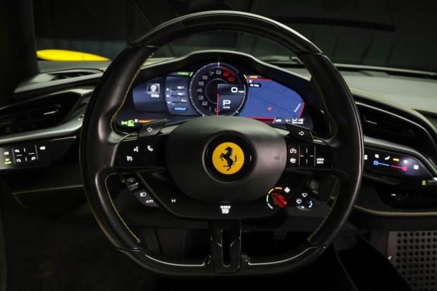 2021 Ferrari SF90 Stradale Assetto Fiorano