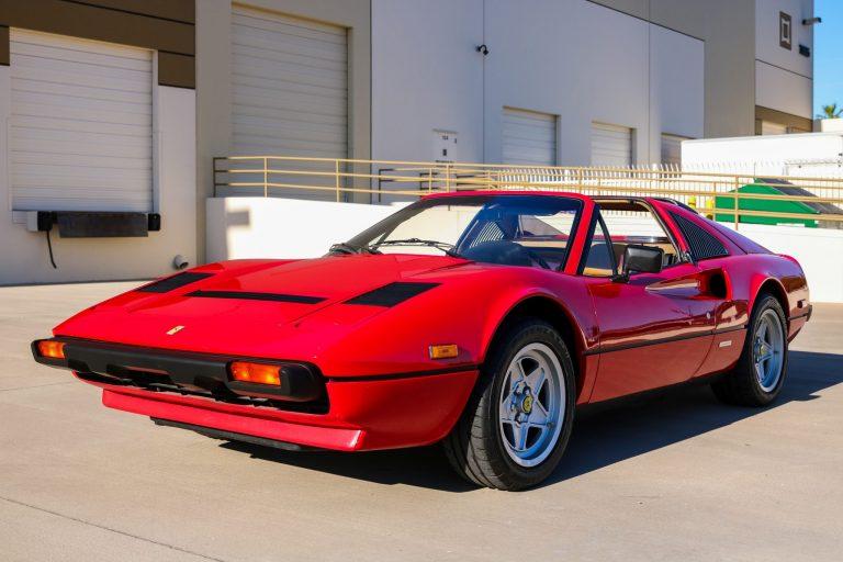 1984_ferrari_308-gts-quattrovalvole_img_9819-40175-scaled-1