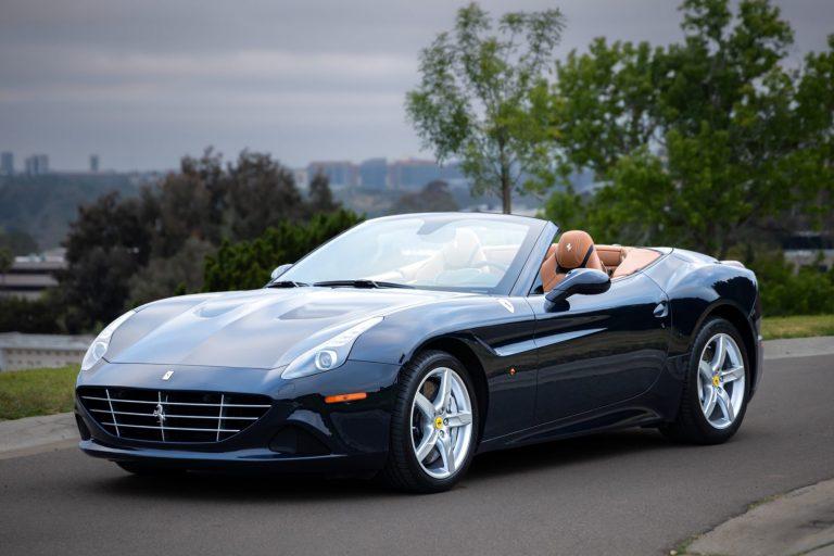 2016_ferrari_california-t_pics4cars-com-149-36844