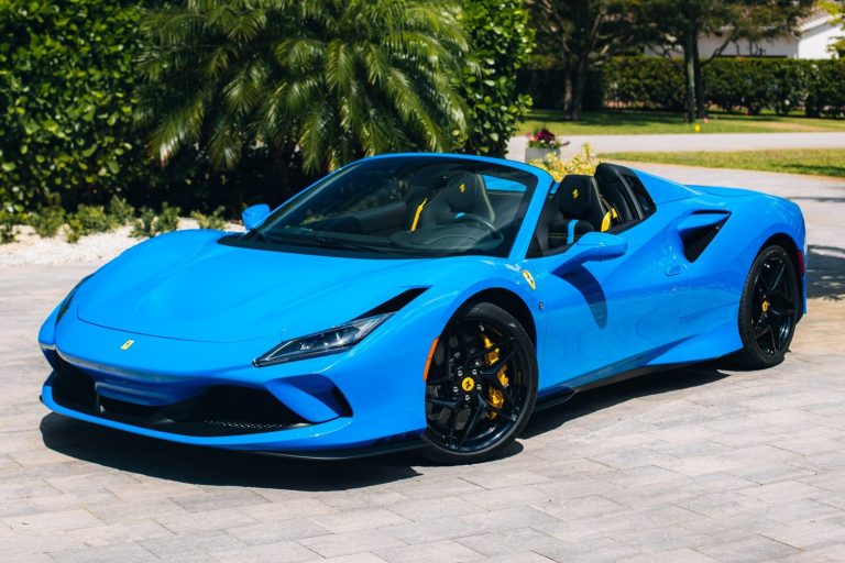 2022_ferrari_f8-spider_km-f8-8244-69404