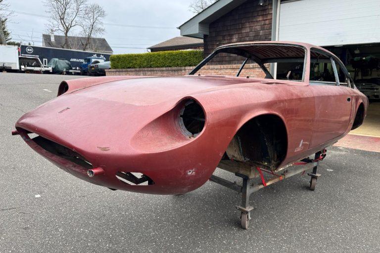 1969_ferrari_365-gt-22_whatsapp-image-2025-04-11-at-3-13-30-pm-7-09643-1