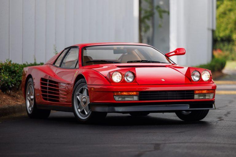 1985_ferrari_testarossa_7f8a7912-25997