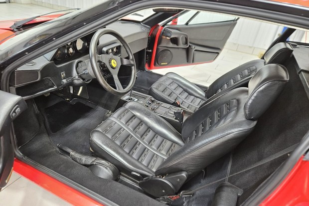 288 GTO–Style 1988 Ferrari 328 GTB
