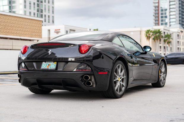 21k-Mile 2010 Ferrari California