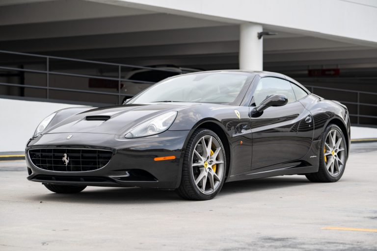 2010_ferrari_california_2010_ferrari_california_5575c0a4-707c-41ad-94c3-16b8183d3fad-kkhhy4-84822-84823-scaled-2