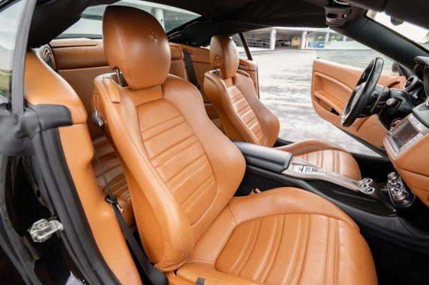 21k-Mile 2010 Ferrari California