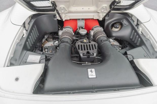 9k-Mile 2013 Ferrari 458 Spider