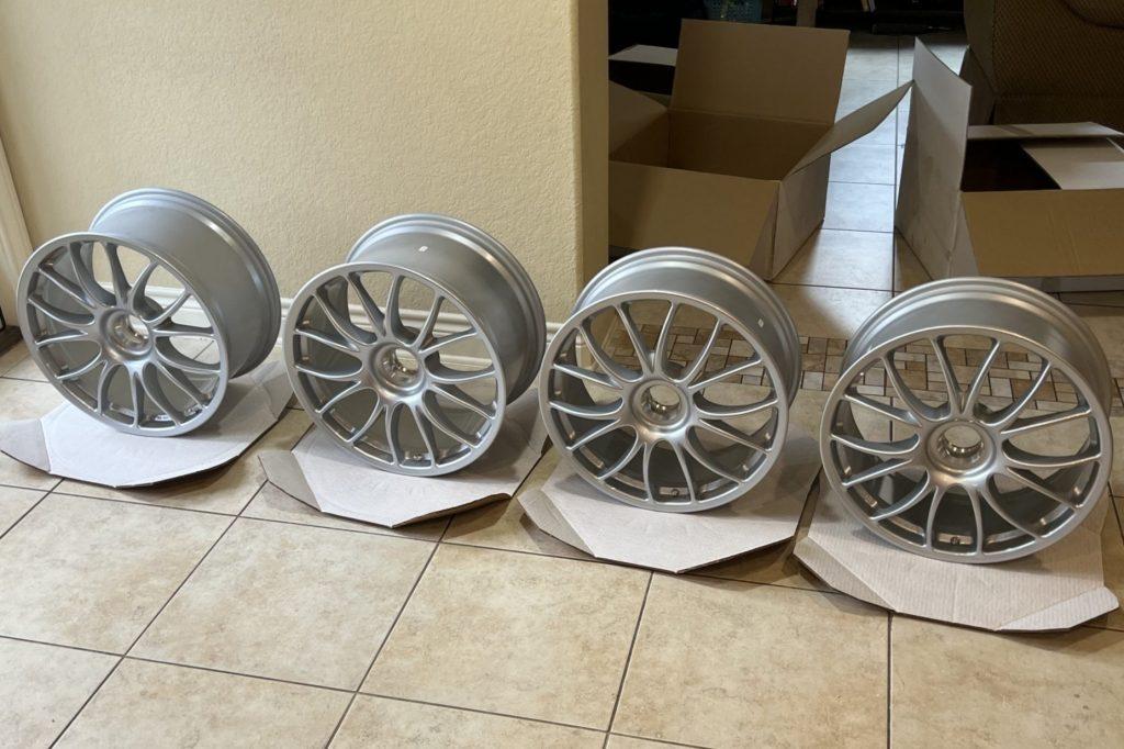 19×8″ and 19×10.5″ BBS Wheels for Ferrari F430 Challenge img_1769_result-85869