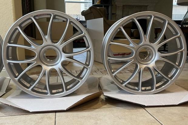 No Reserve: 19×8″ and 19×10.5″ BBS Wheels for Ferrari F430 Challenge