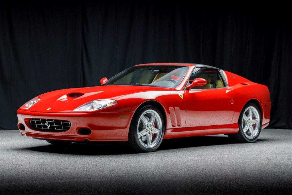 14k-Mile 2005 Ferrari 575 Superamerica sa-22-75876-scaled-1