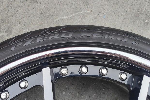 No Reserve: 21x10" and 22x12" Wheels for Ferrari