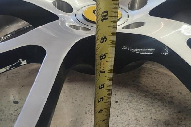 No Reserve: 21x10" and 22x12" Wheels for Ferrari