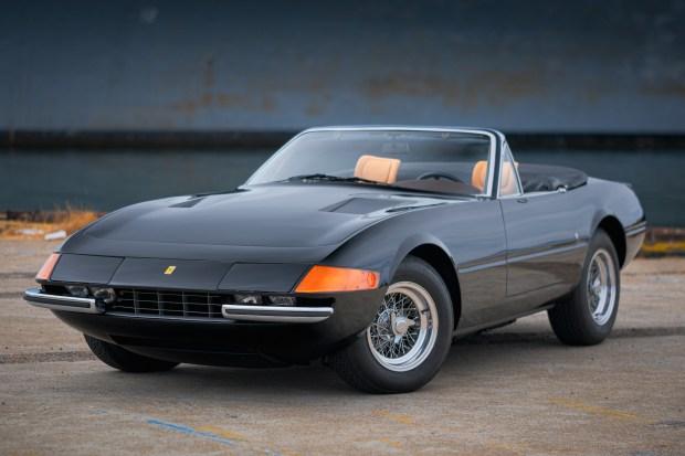 1971 Ferrari 365 GTS/4 Daytona Spyder