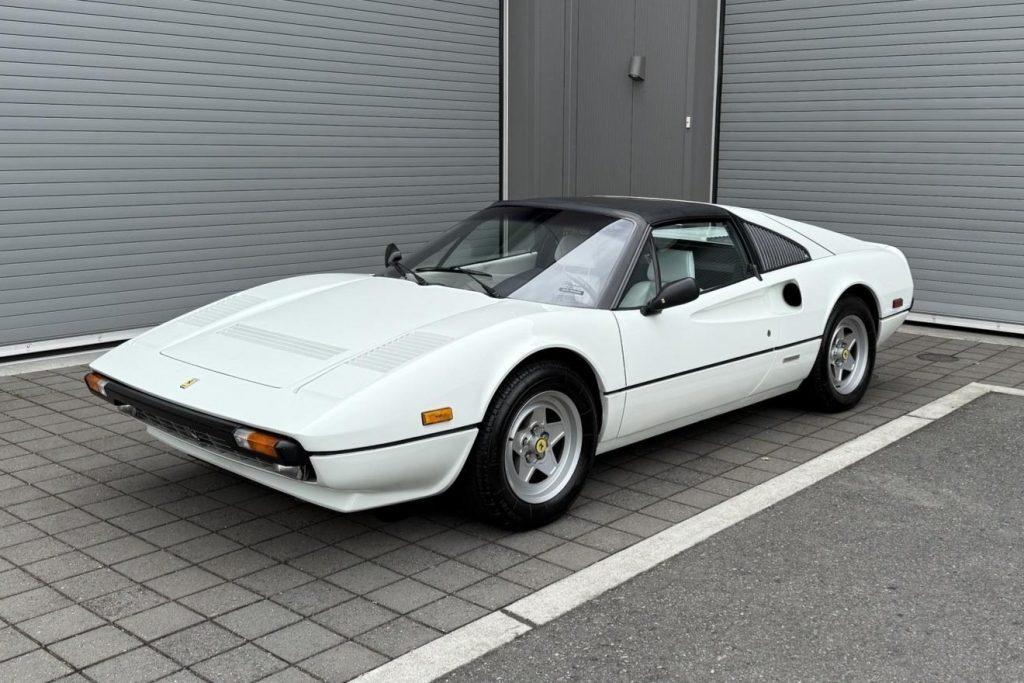 1982_ferrari_308-gtsi_img_2124-57487