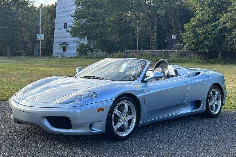 2001_ferrari_360-spider_img_2622-57251