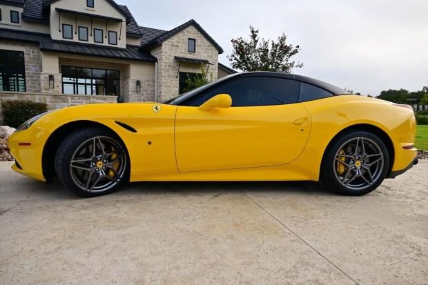 2017 Ferrari California T