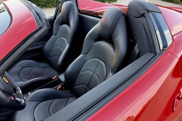 7k-Mile 2018 Ferrari 488 Spider