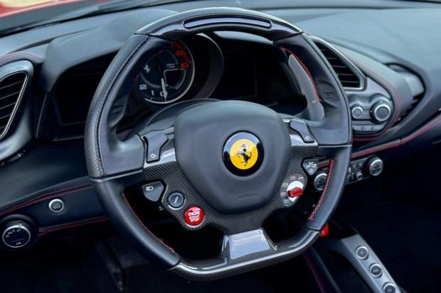 7k-Mile 2018 Ferrari 488 Spider