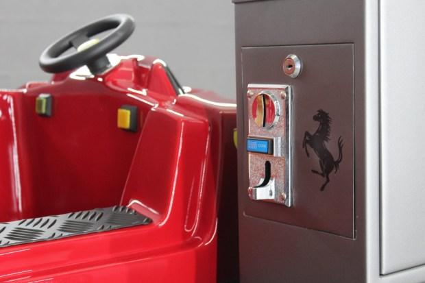 No Reserve: Ferrari F40-Style Children’s Ride