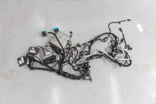 No Reserve: Ferrari 812 GTS Engine Parts