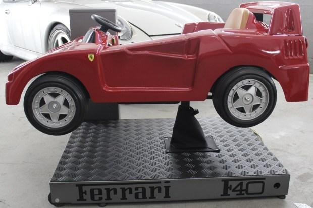 No Reserve: Ferrari F40-Style Children’s Ride