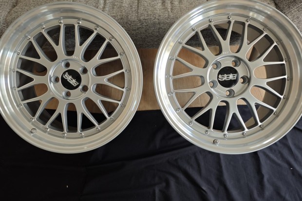 No Reserve: 18×8″ & 18×10.5″ BBS LM Wheels for Ferrari