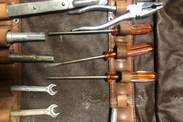 No Reserve: Ferrari 330/365 Tool and Jack Kit