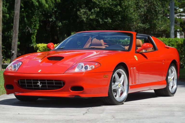 2005_ferrari_575-superamerica_dsc08976-49826