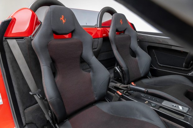 3,800-Mile 2009 Ferrari 430 Scuderia Spider 16M