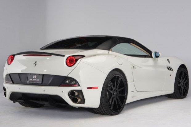 17k-Mile 2013 Ferrari California