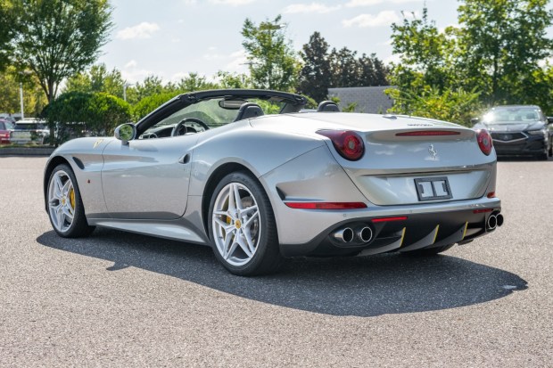 12k-Mile 2015 Ferrari California T