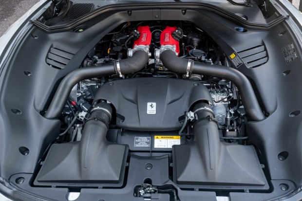 12k-Mile 2015 Ferrari California T