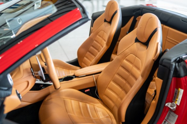 2016 Ferrari California T