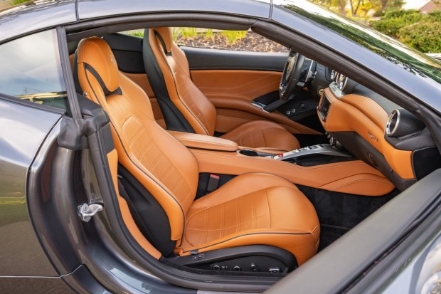 14k-Mile 2017 Ferrari California T