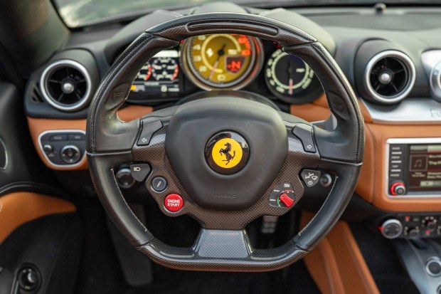 14k-Mile 2017 Ferrari California T