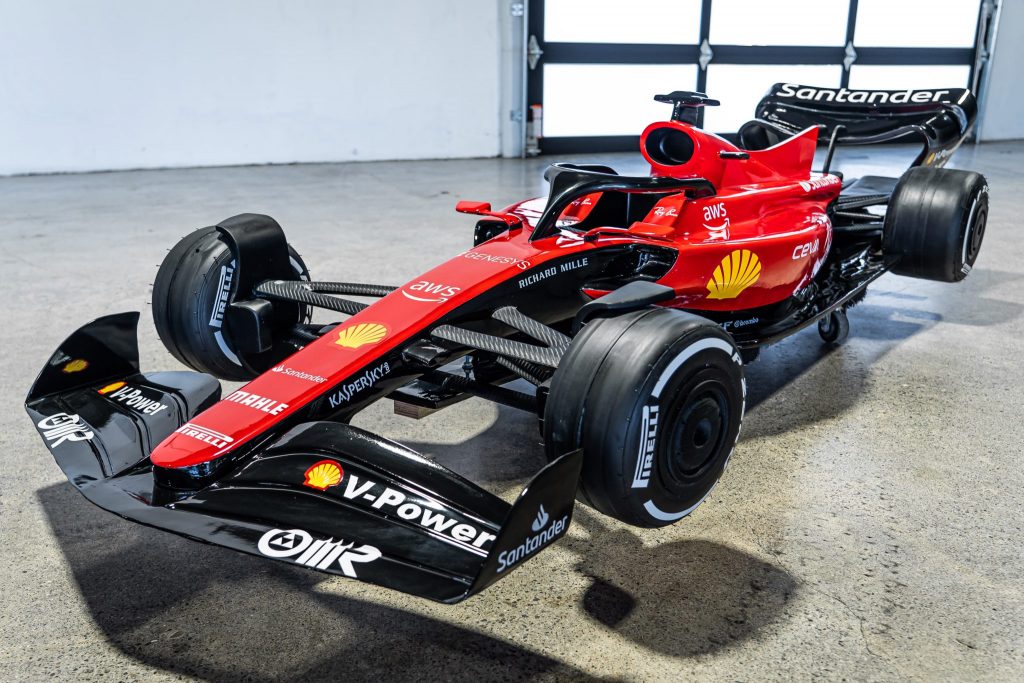 Half-Scale Ferrari F1-75 Display Model dsc02298-34874-scaled-1