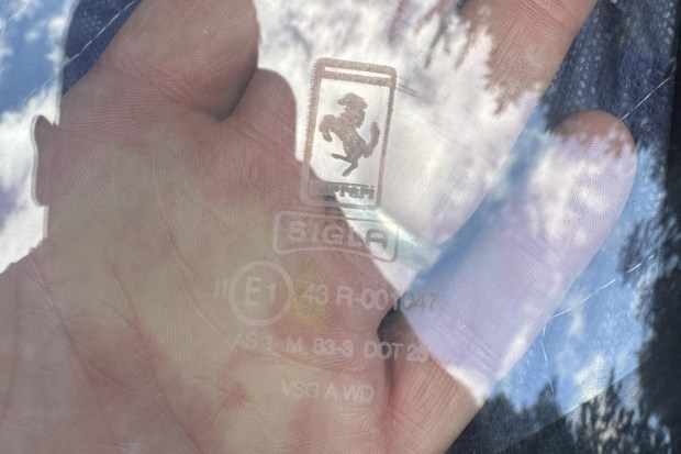 No Reserve: Windshield for Ferrari F40