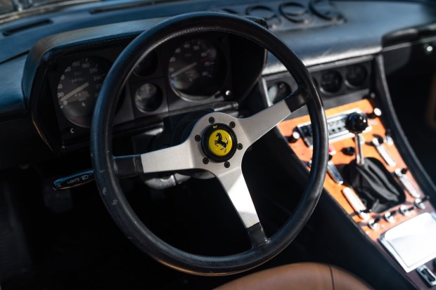 1977 Ferrari 400 GT