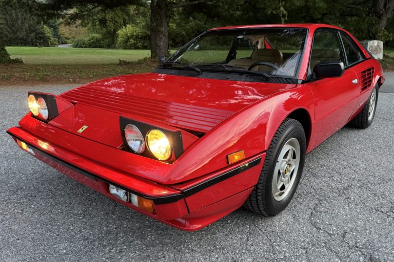 1982_ferrari_mondial-8-coupe_img_2919-33614