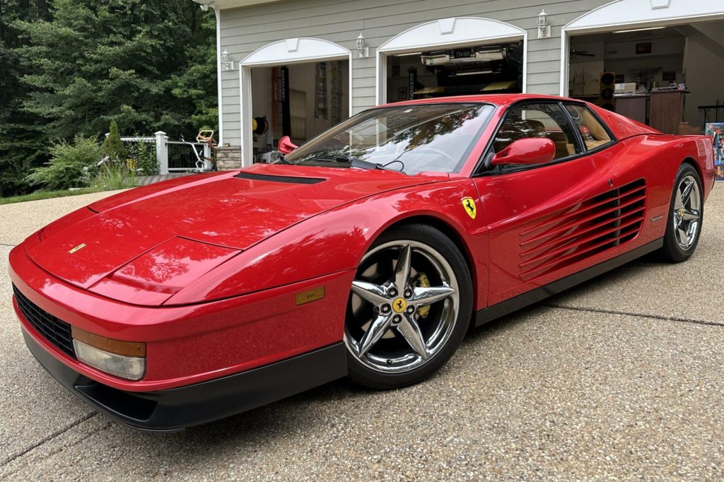 22k-Mile 1990 Ferrari Testarossa 1990_ferrari_testarossa_img_4361-96419