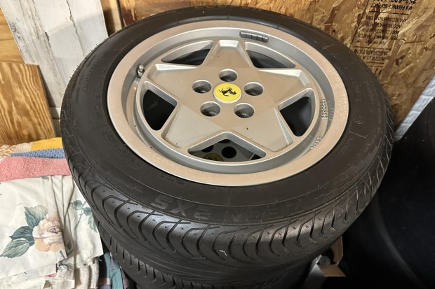 1990_ferrari_testarossa_img_4514-01909 22k-Mile 1990 Ferrari Testarossa