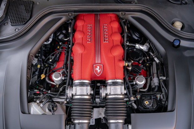 11k-Mile 2010 Ferrari California